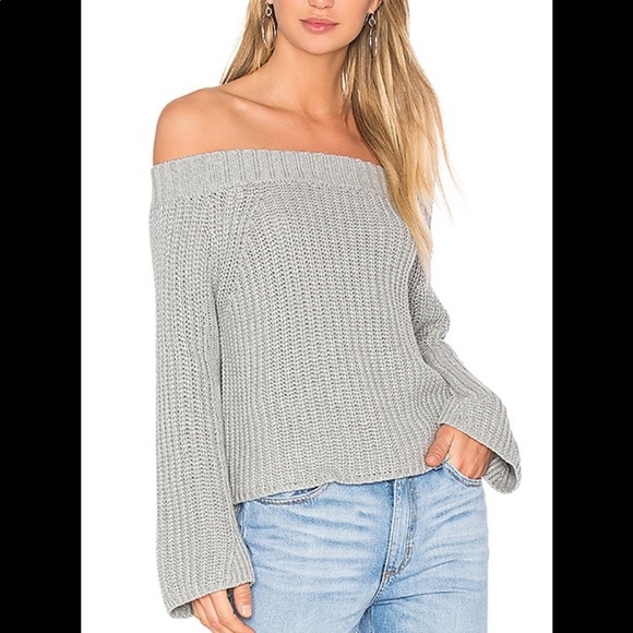 Off the shoulder sweater - Picture 2 of 6